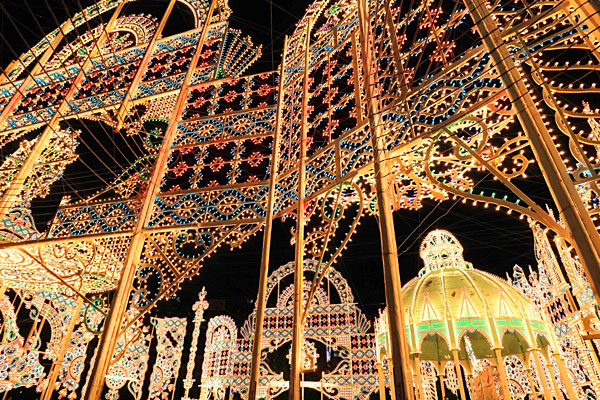 ���~�i���G